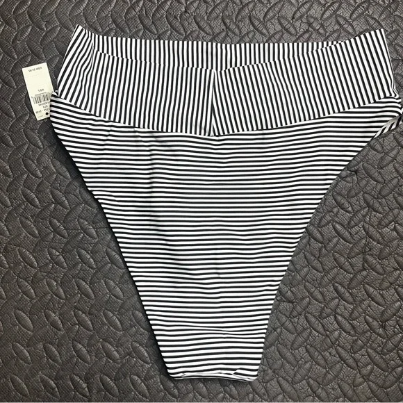 Aerie‎ High Cut Cheeky Bikini Bottom Swim Large Black White Stripe NWT Swimwear - Picture 4 of 6